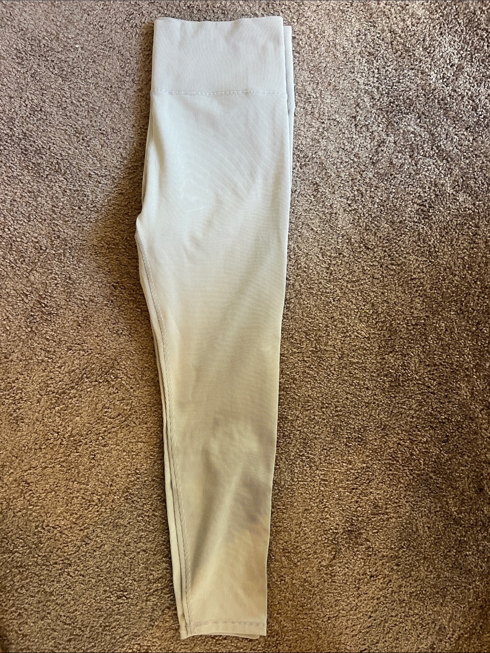 Vuori Women’s  Light Gray Leggings